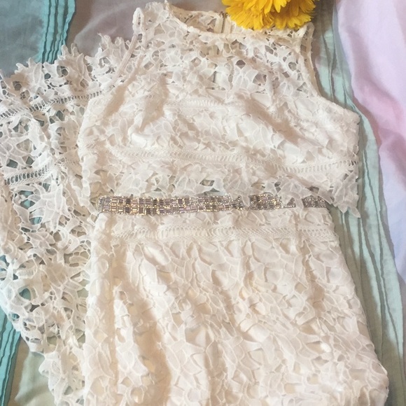 ❌DONATED❌White Crochet 2 Piece Sparkle Gem Detail Skirt Set - Picture 6 of 17